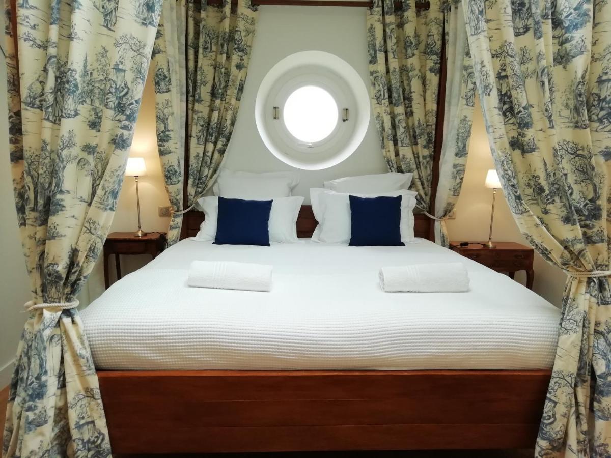 Holiday home Chateau Gassies Latresne